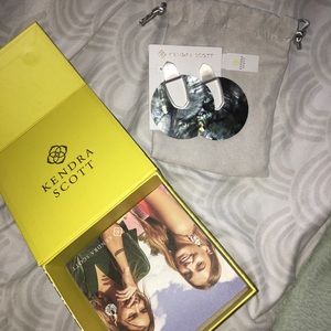 NEW Kendra Scott Earrings